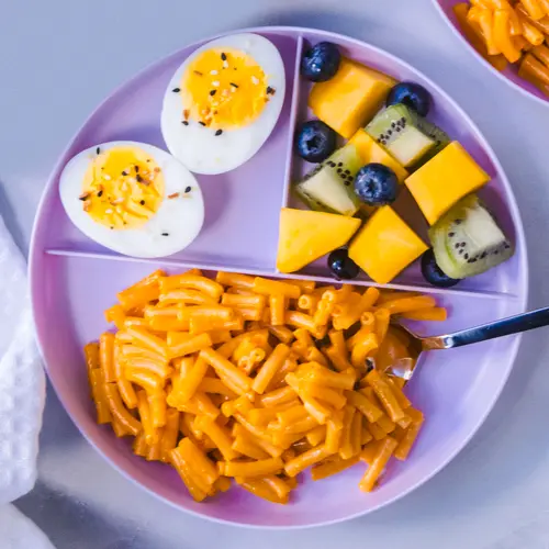 Annie's Macaroni and Classic Cheddar with Organic Pasta, Made with Real Cheese, 6 oz thumbnail 4