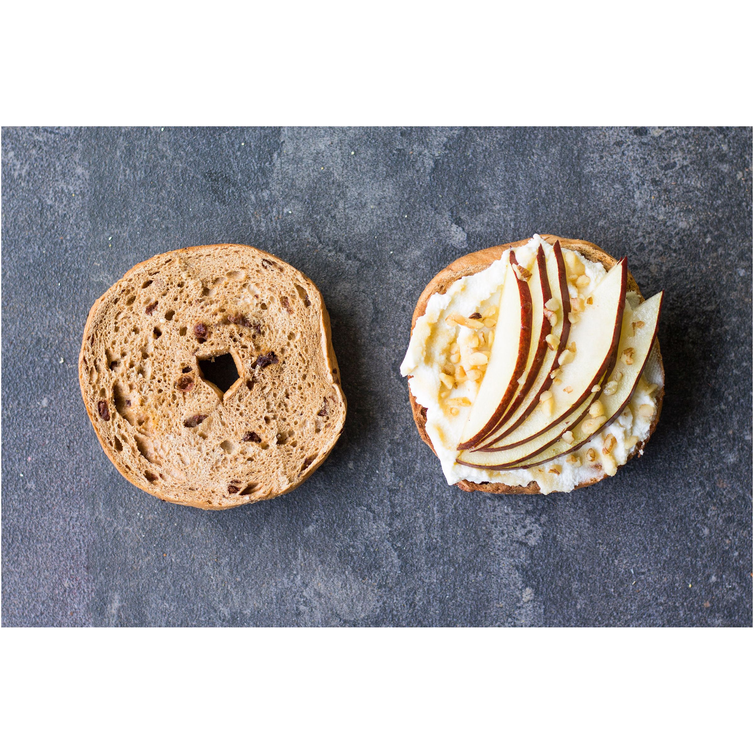 Dave's Killer Bread Cinnamon Raisin Remix Organic Bagels, 16.75 Oz., 5 Ct, Shelf-Stable thumbnail 3