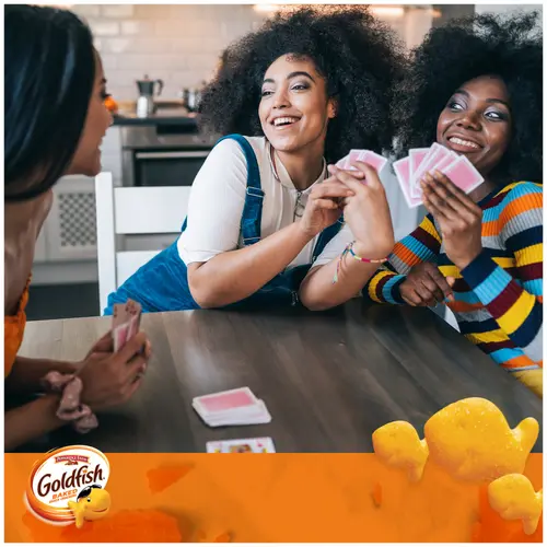 Goldfish Flavor Blasted Xtra Cheddar Cheese Crackers, Baked Snack Crackers, 6.6 oz Bag thumbnail 4