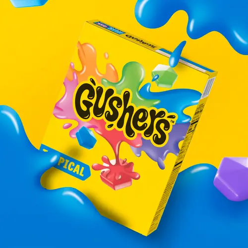 Gushers Fruit Flavored Snacks, Tropical Fruit Flavor, 6 Pouches, 4.8 oz thumbnail 4