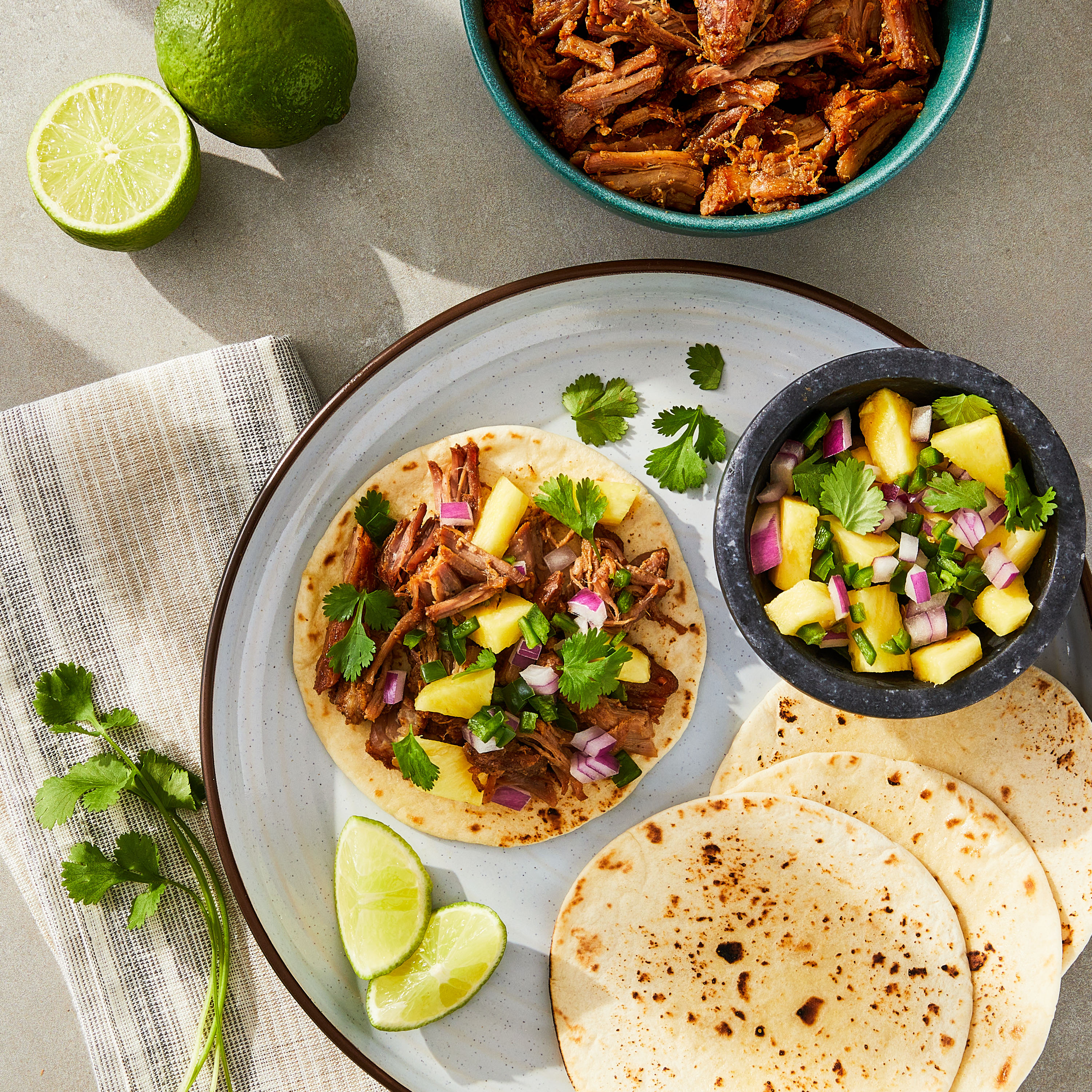 Marketside Ready To Heat Slow-Braised Pork Shoulder Carnitas, 16 oz thumbnail 2