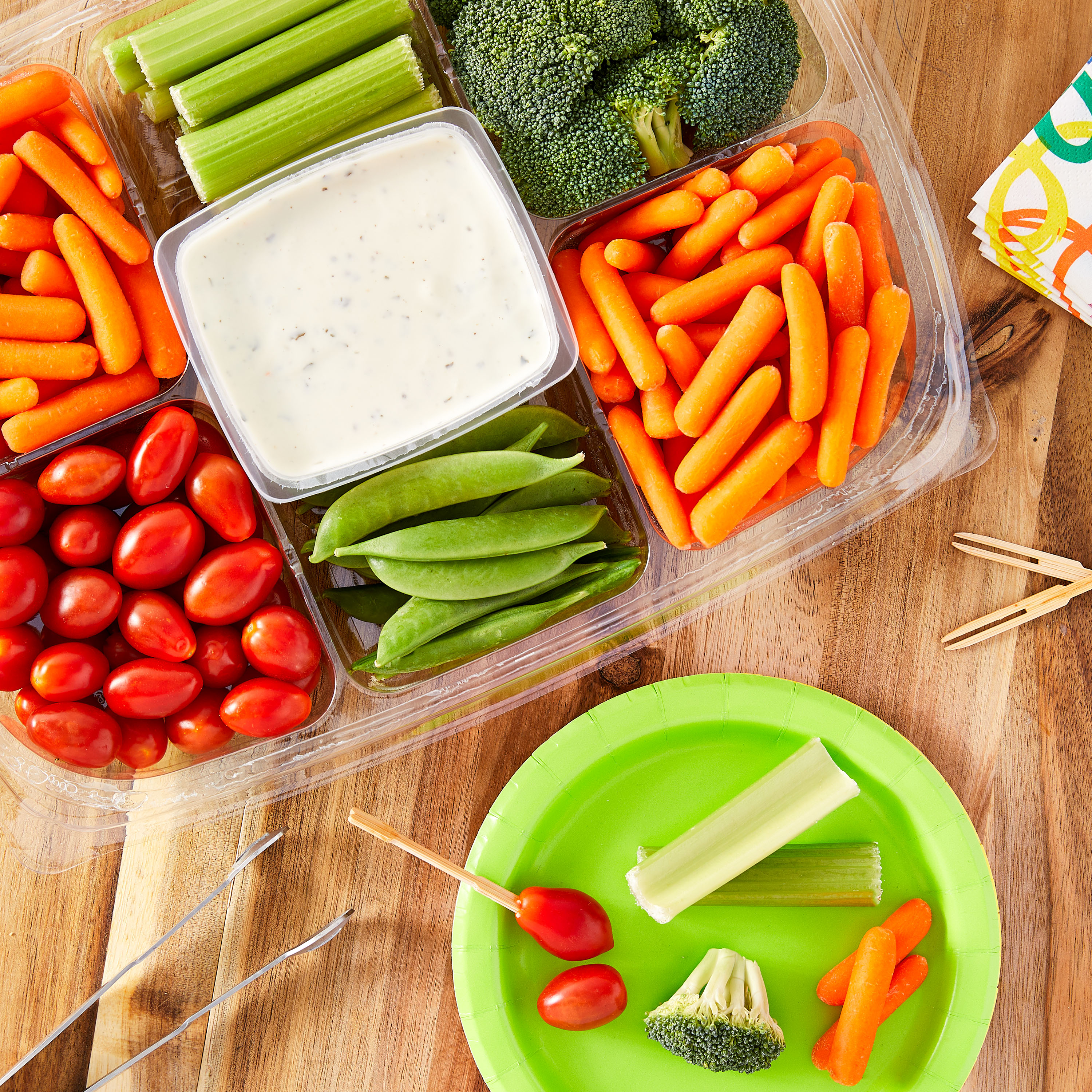 Freshness Guaranteed Vegetable Tray with Ranch Dip, 40 oz thumbnail 2