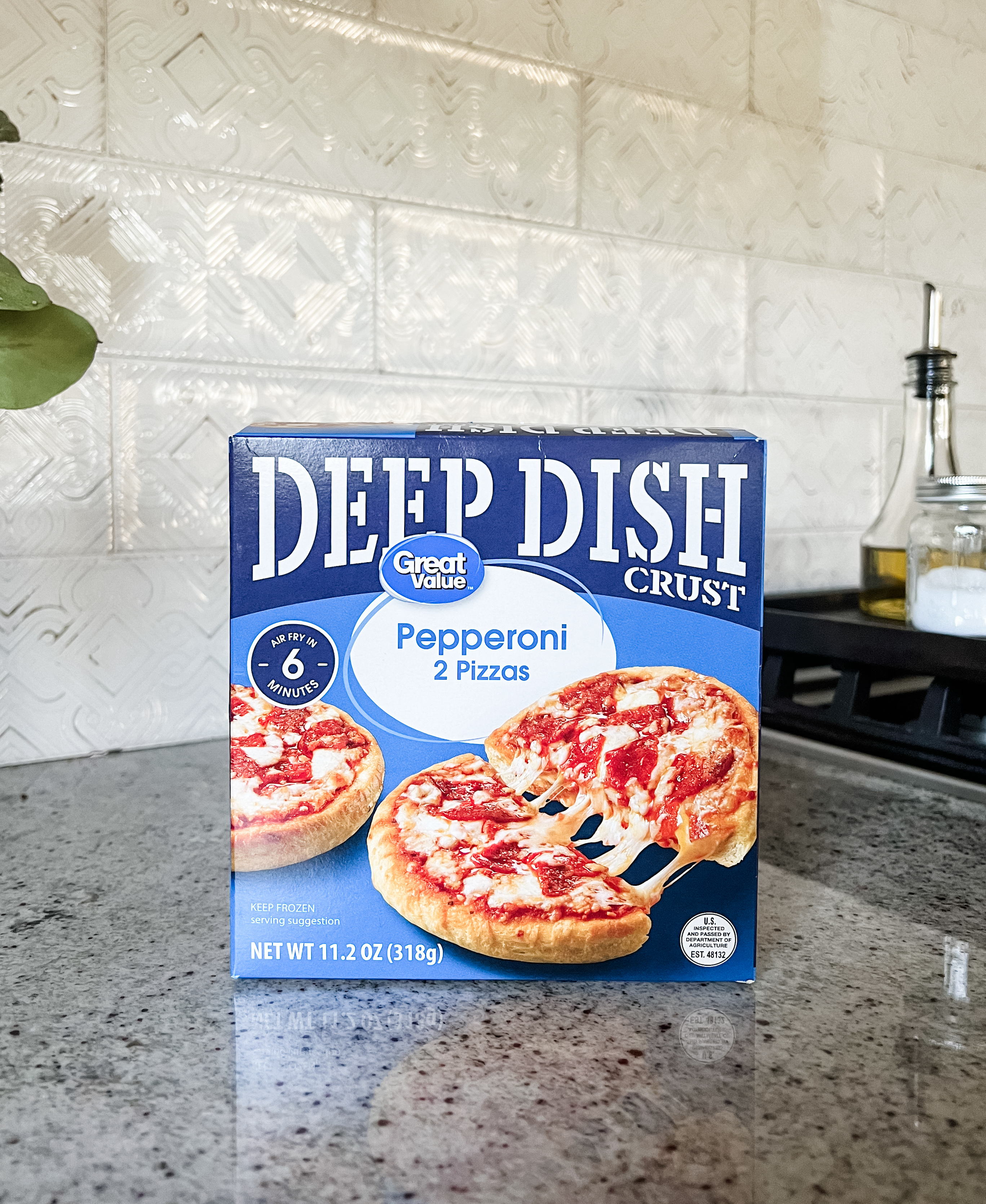 Great Value Deep Dish Pepperoni Pizza, with a Zesty Red Tomato Sauce, 2 Count, 11.2oz (Frozen) thumbnail 2