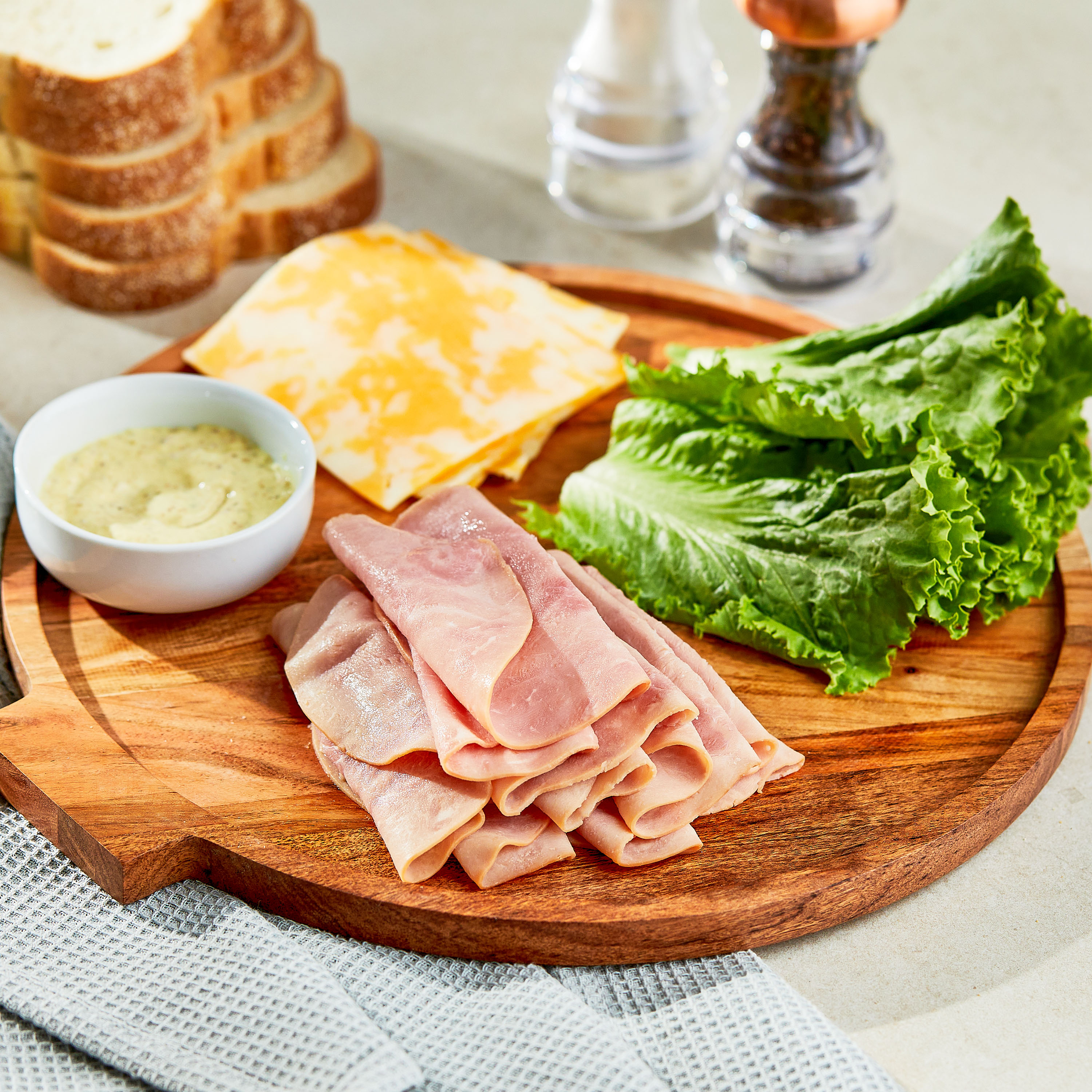 Marketside Natural Sliced Honey Ham, 8 oz thumbnail 2