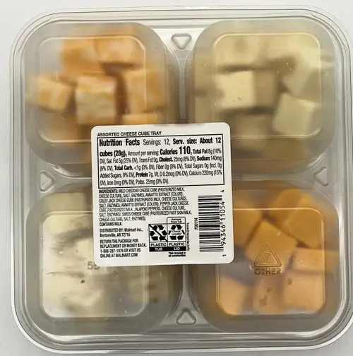 Prima Della Assorted Cheese Cube Tray, 12 oz (Fresh, Plastic Cup) thumbnail 2