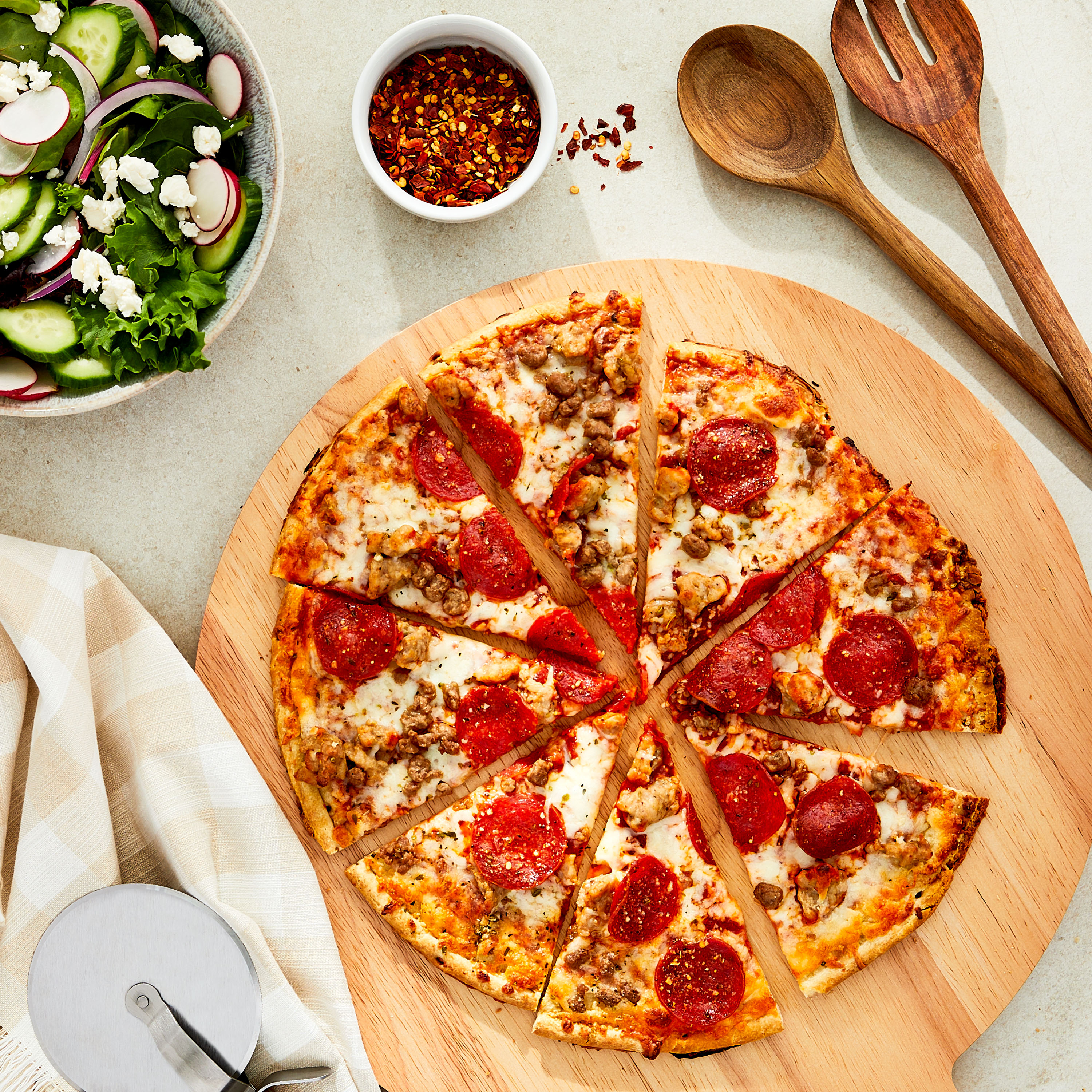 Great Value Thin Crust Three Meat Pizza, Tomato Basil Garlic Sauce, 17.8 oz (Frozen) thumbnail 2