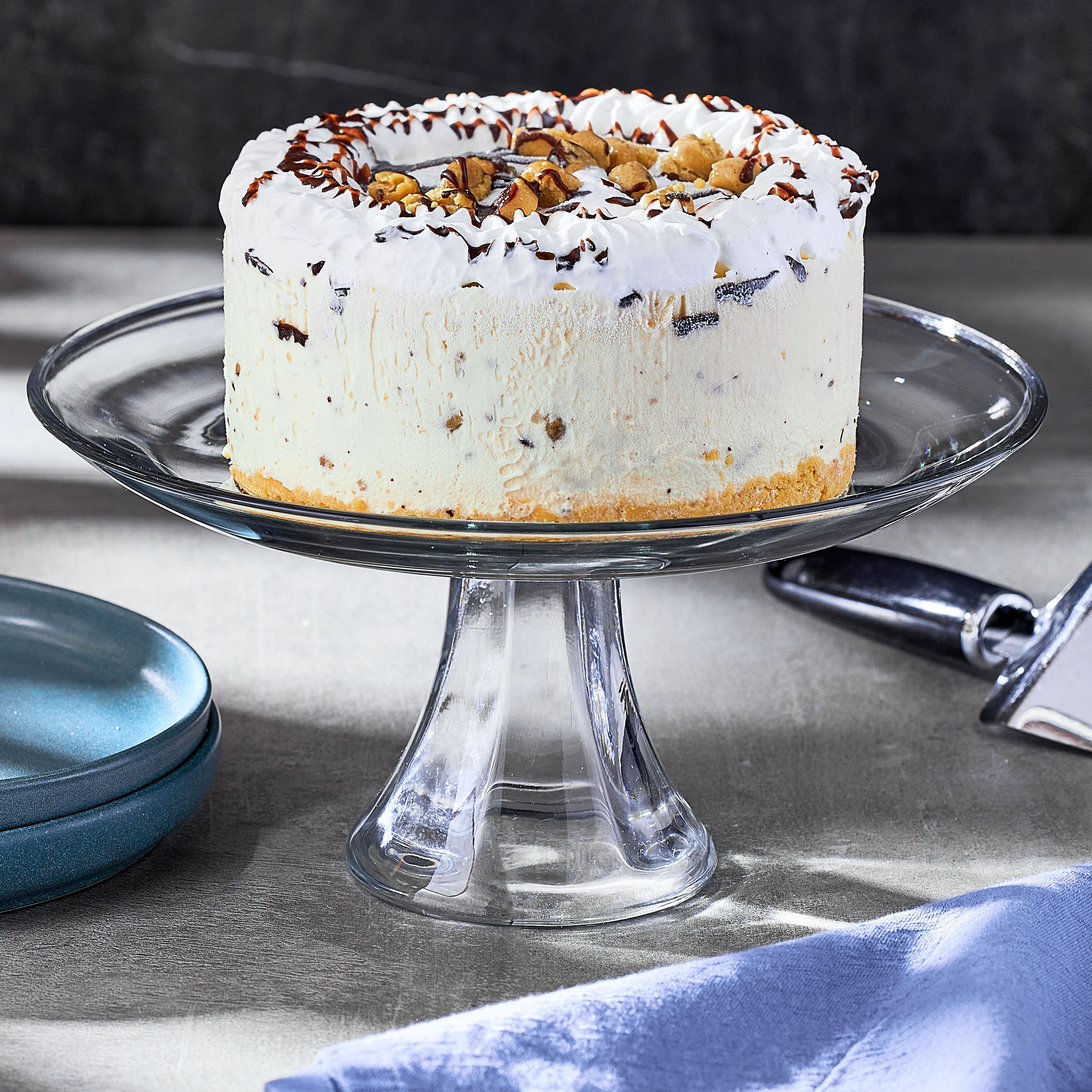 Marketside Cookie Dough Ice Cream Cake, Vanilla Ice Cream with Cookie Dough Pieces and Chocolate Chunks, Whipped Icing, 34 fl oz thumbnail 2