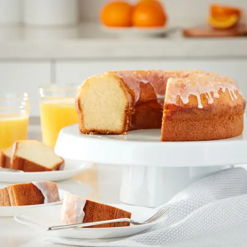 Marketside Vanilla Creme Cake with Glaze, 28 oz (Shelf Stable) thumbnail 3