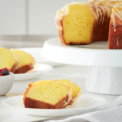 Marketside Meyer Lemon CrÃ¨me Cake, 28 oz (Shelf Stable) thumbnail 3