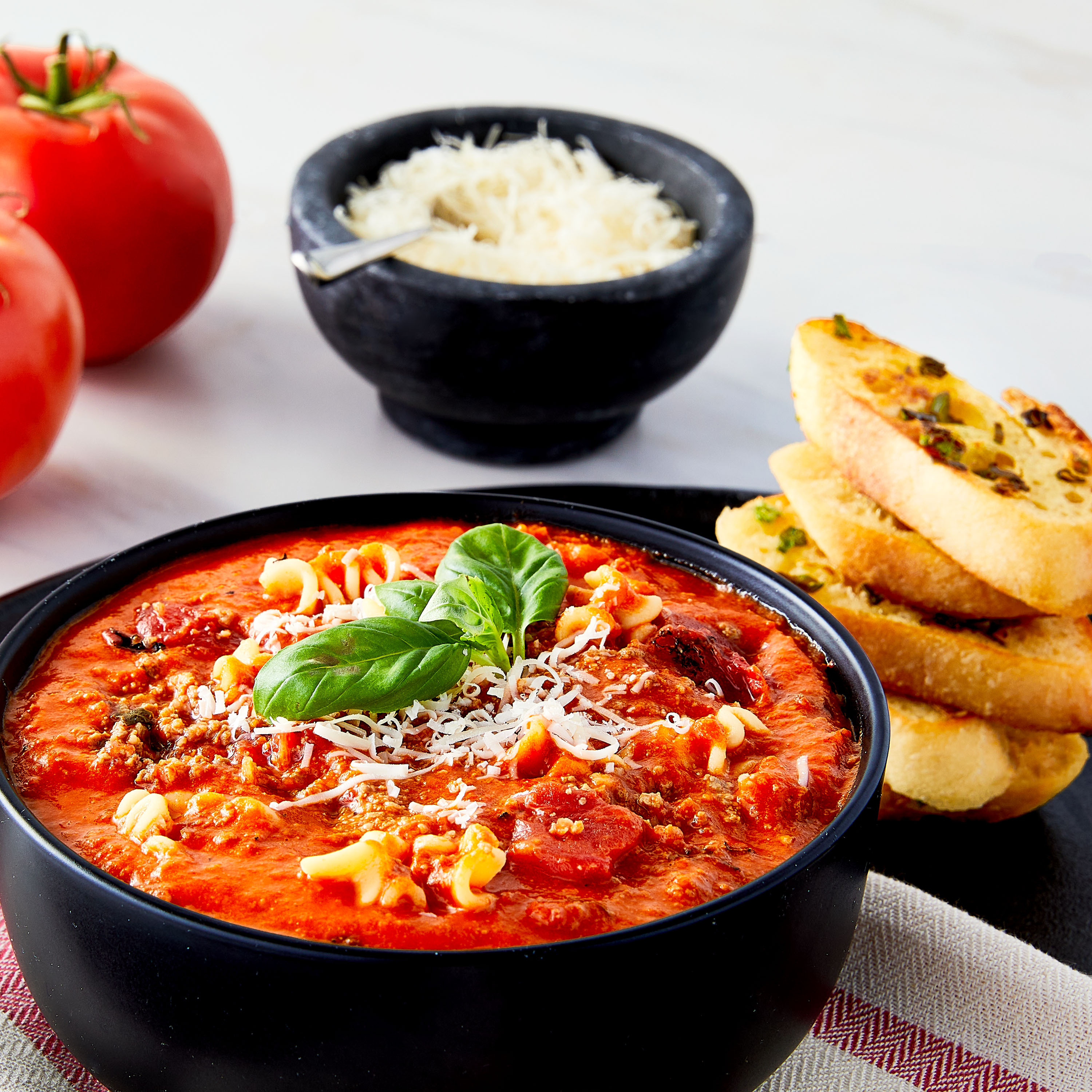 Marketside Beef Lasagna Soup, Fresh Deli Soup, 16 oz Cup thumbnail 3