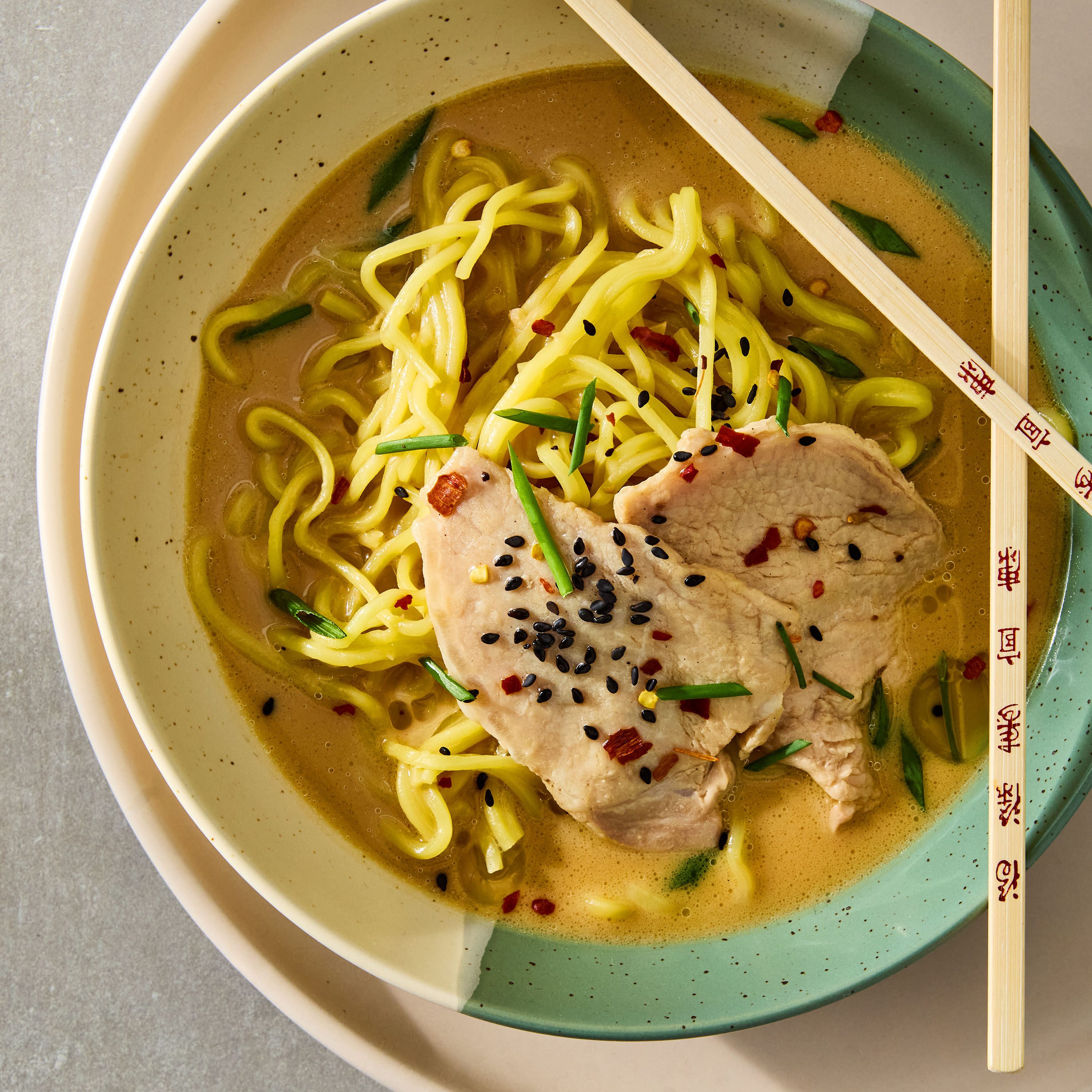 Marketside Ready to Heat Tonkatsu Ramen Bowl, 14 oz (Refrigerated) thumbnail 2