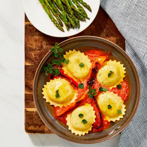 Marketside Italian Style Beef Ravioli, Fresh Artisanal Pasta, 9 oz thumbnail 3