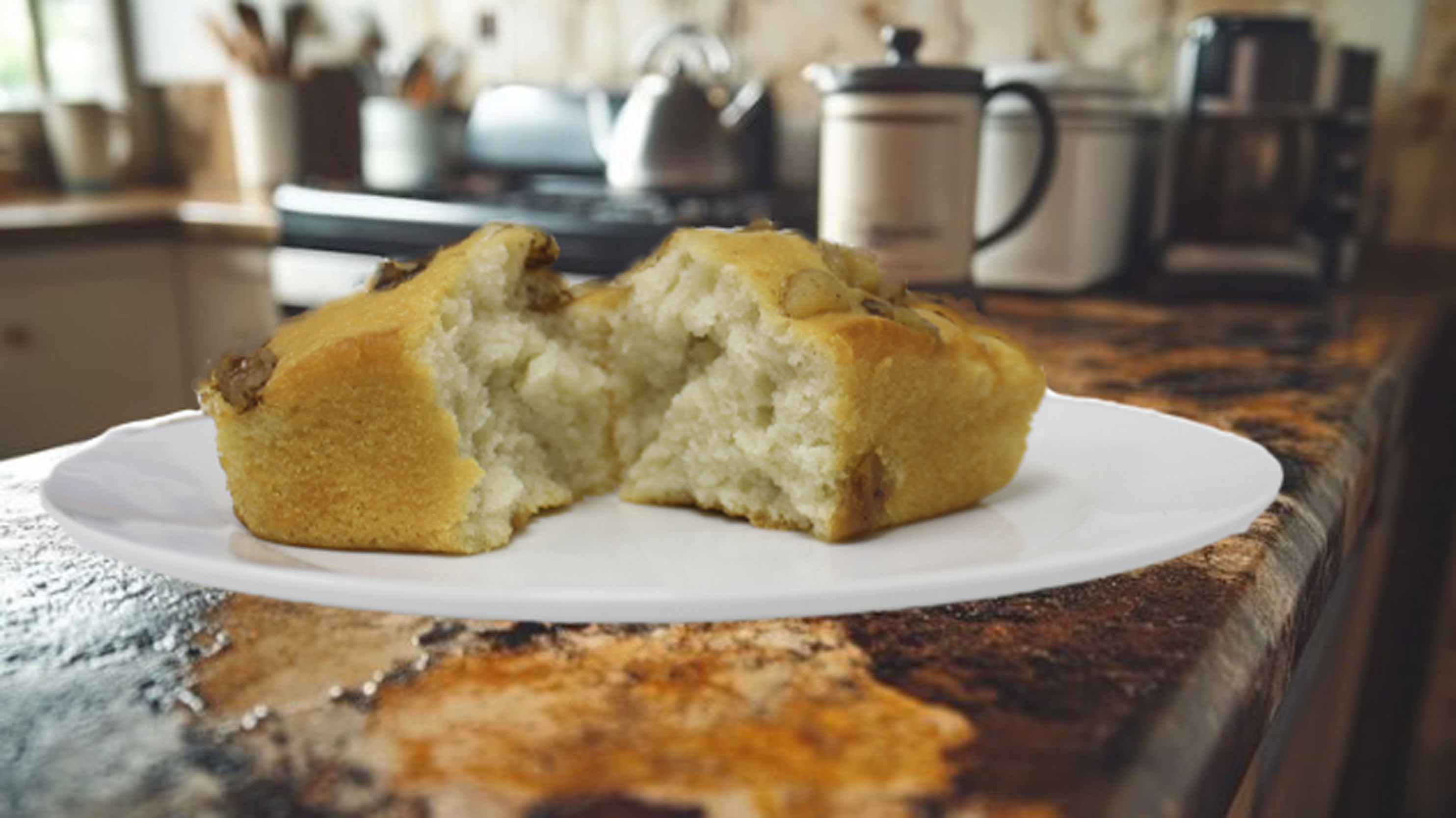 Freshness Guaranteed Mini Banana Nut CrÃ¨me Cake Loaf, 2.5 oz thumbnail 4