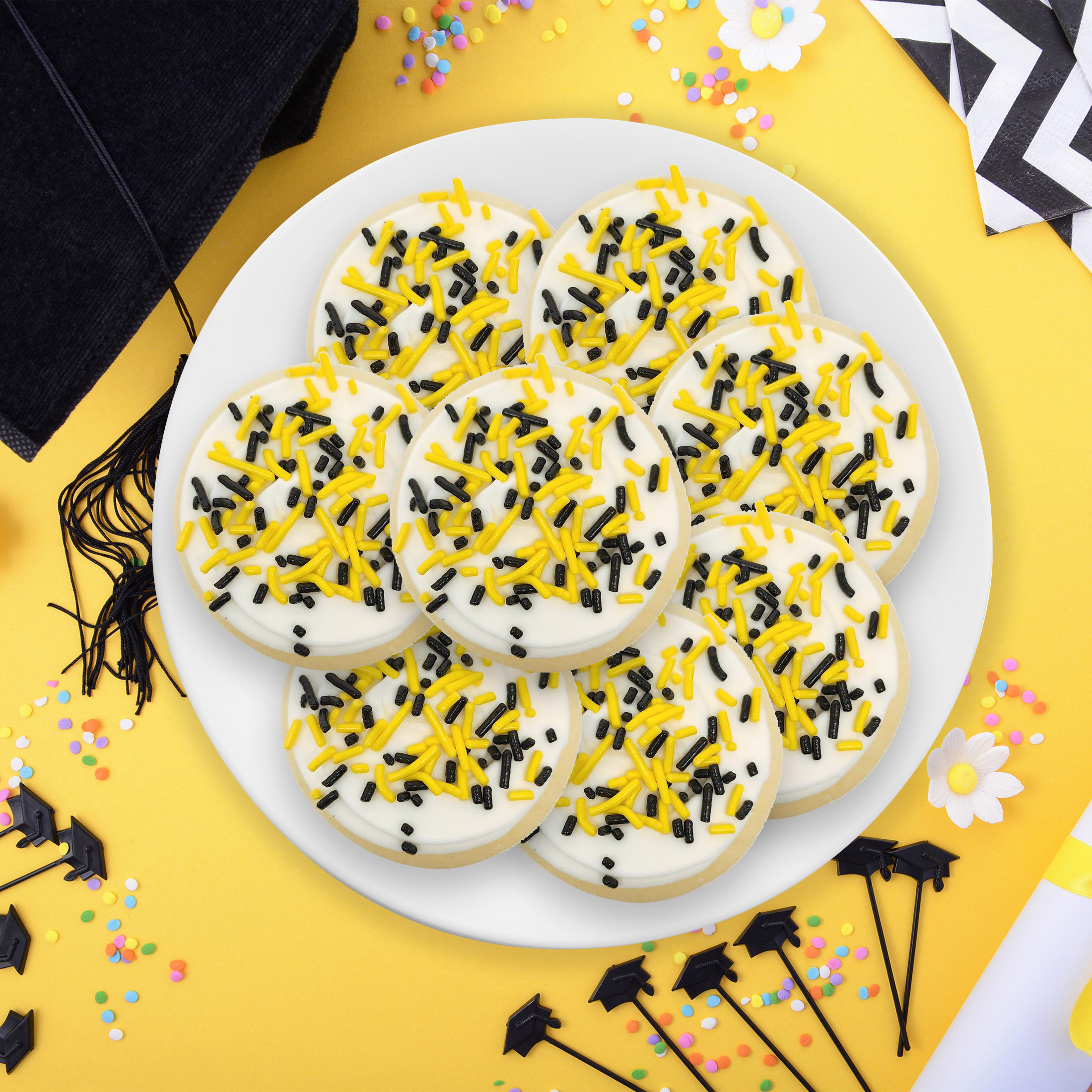 Freshness Guaranteed Frosted Sugar Cookie, Graduation, 13.5 oz, 10 Count, Baked thumbnail 2