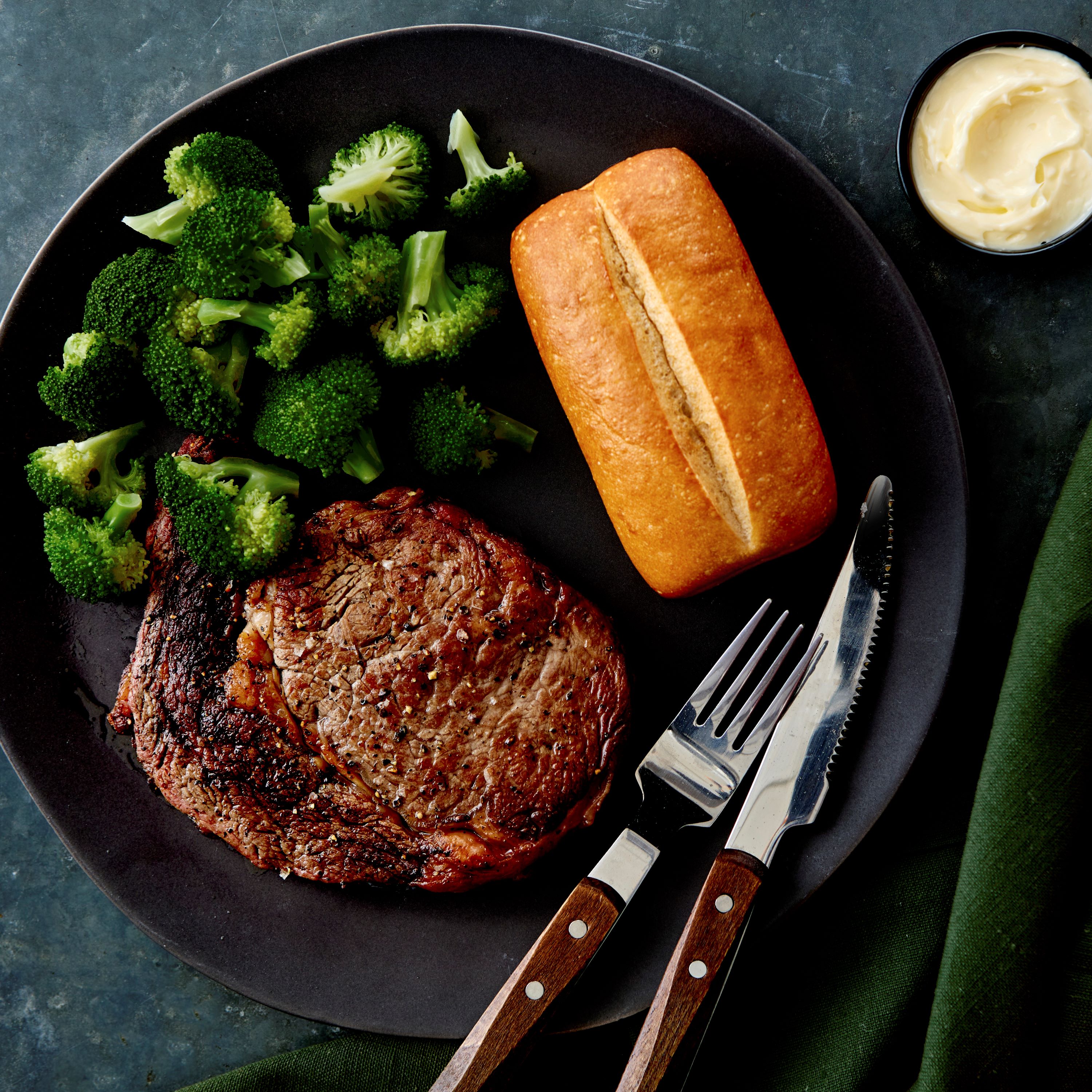 Freshness Guaranteed French Steak Rolls, 13 oz, 8 Count thumbnail 3