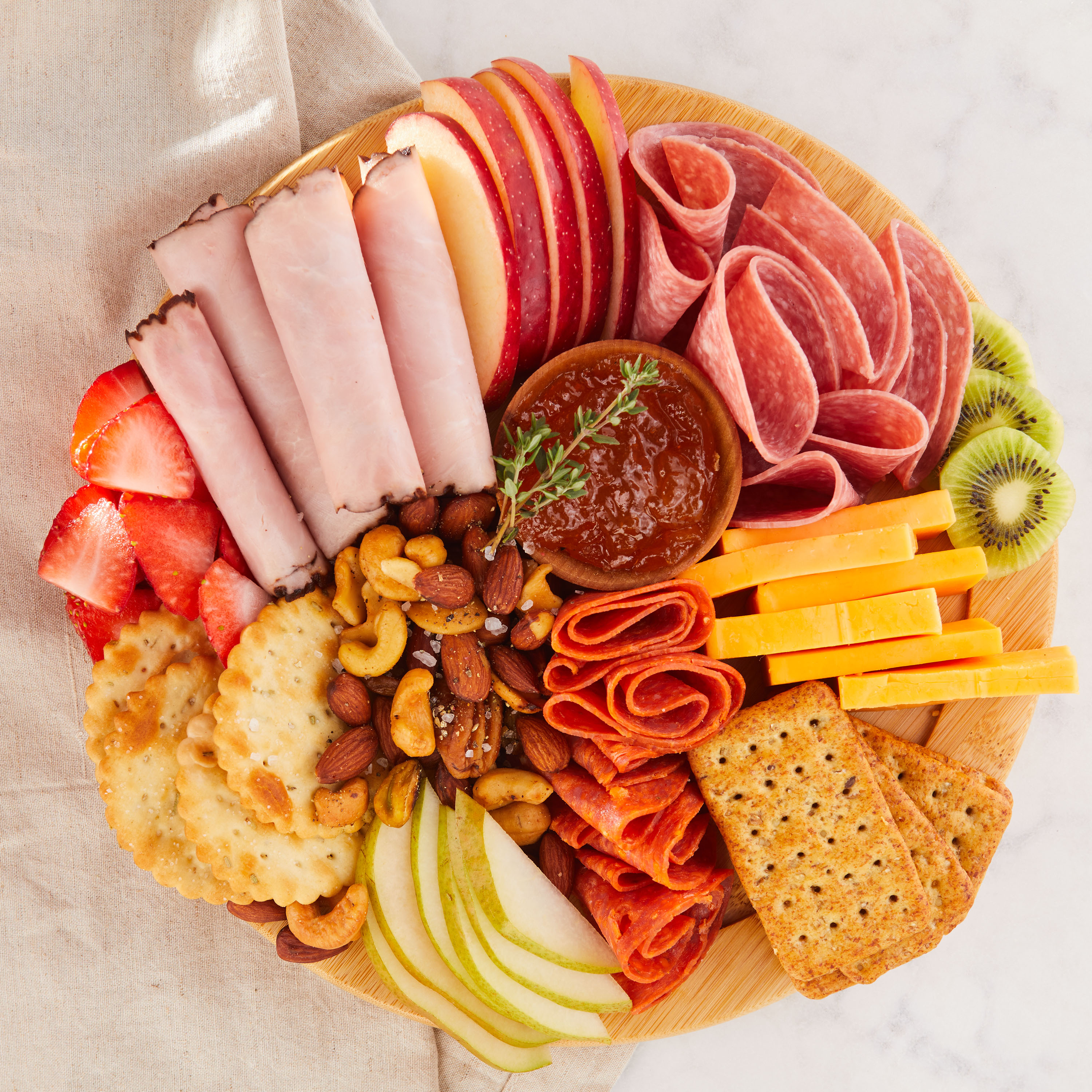 Prima Della Hard Salami, Deli Sliced thumbnail 3