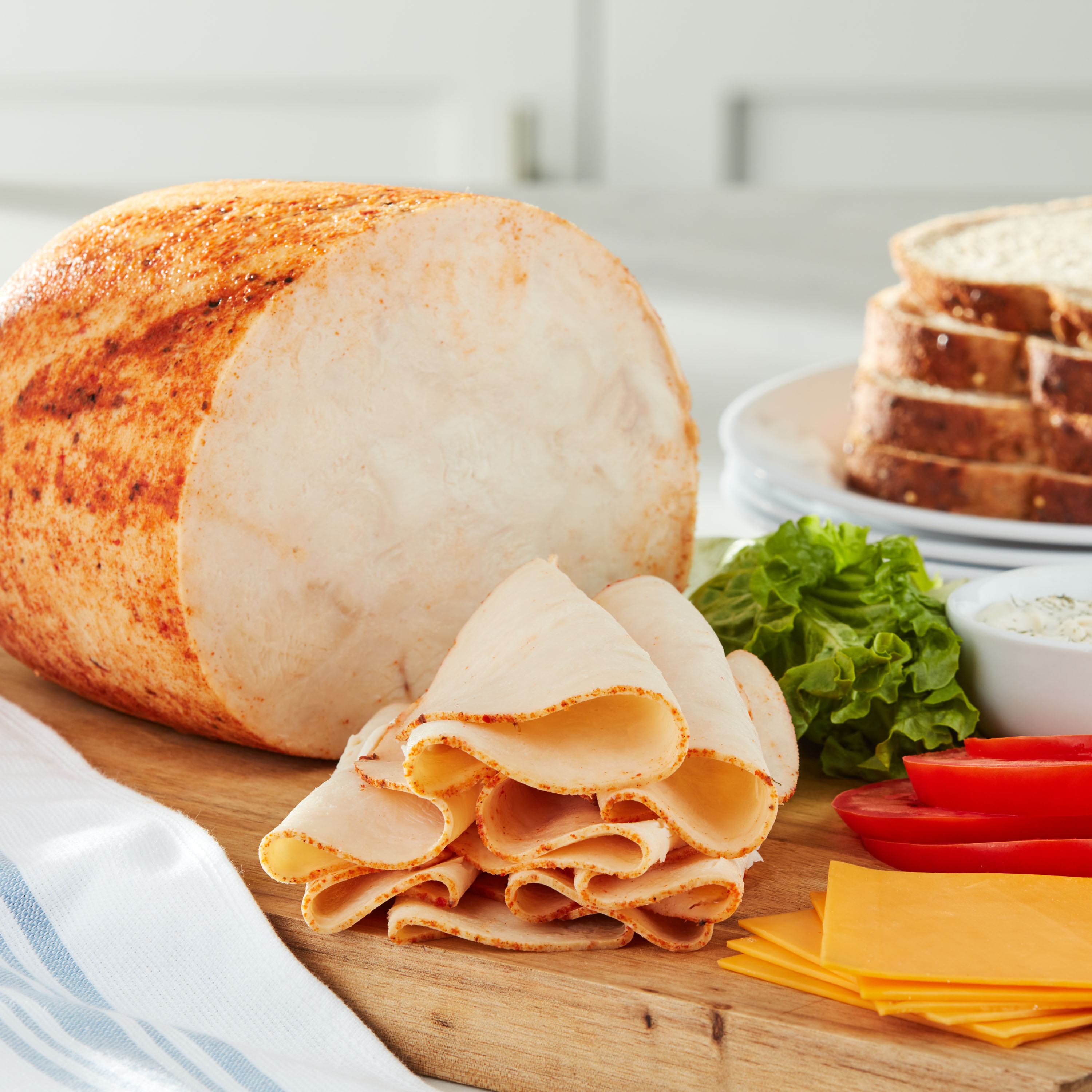 Prima Della Buffalo Style Chicken Breast, Deli Sliced Plastic Pack thumbnail 2