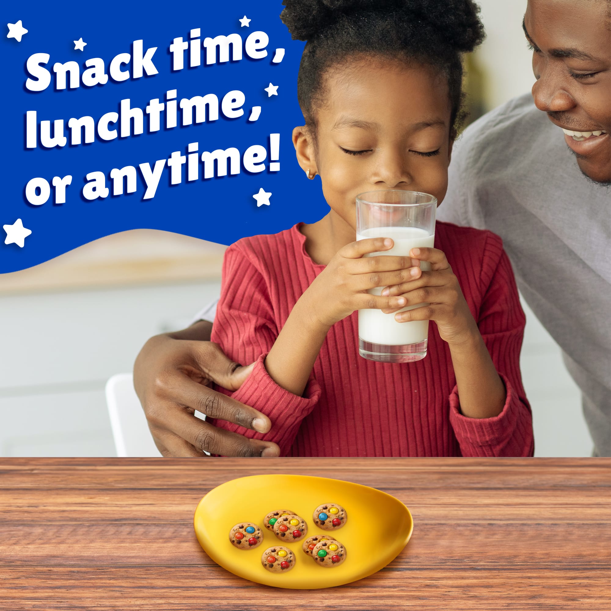 Keebler Chips Deluxe Minis Made with M&Mâ€™s, Chocolate Chip Cookies, 1 oz Pouches, 10 Count thumbnail 3