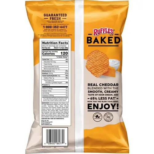Ruffles Baked Cheddar & Sour Cream Potato Snack Chips,6.25 oz Bag thumbnail 4