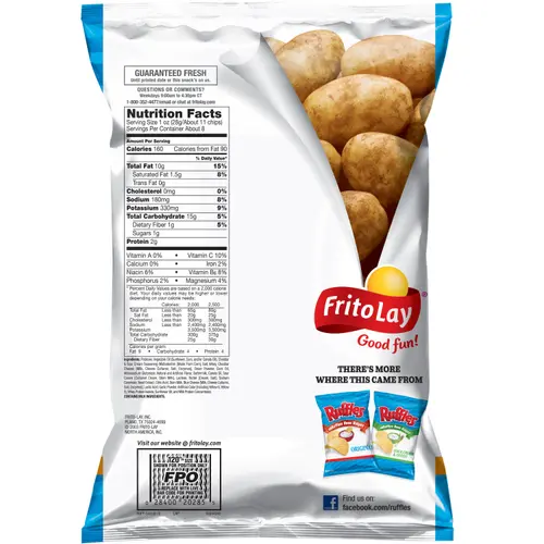 Ruffles Cheddar & Sour Cream Potato Chips, 7.75 oz Bag thumbnail 2