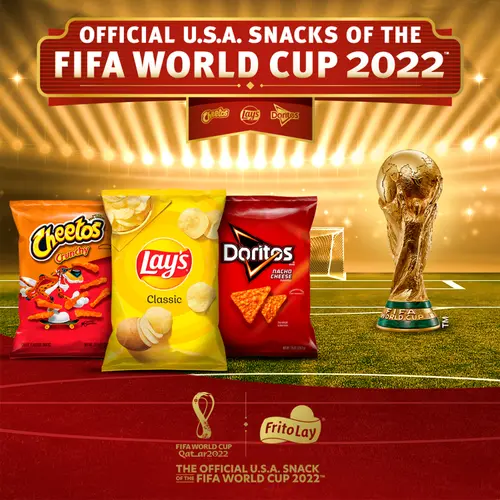 Lay's Sour Cream & Onion Flavored Potato Chips, Party Size, 12.5 oz Bag thumbnail 3