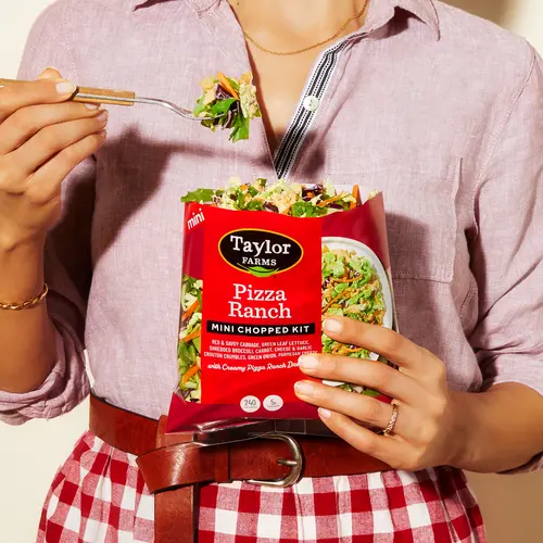 Taylor Farms Pizza Ranch Mini Salad Kit, 4.67 oz Bag, Fresh thumbnail 3