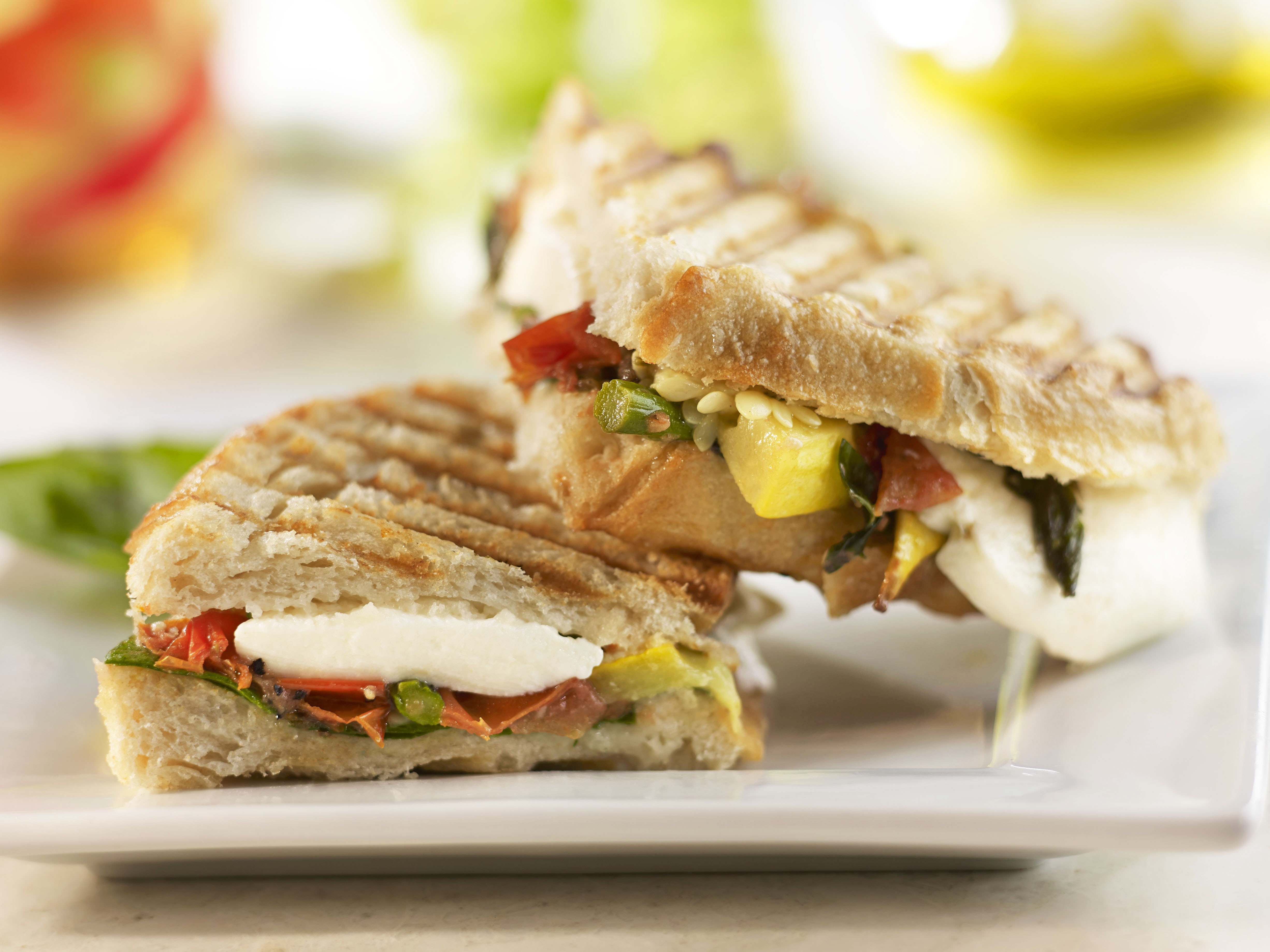 BelGioioso Fresh Mozzarella Log, Pre-Sliced Specialty Cheese, 16 oz Refrigerated Plastic Packet thumbnail 4