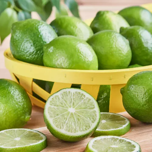 Fresh Limes, 2 lb Bag thumbnail 2