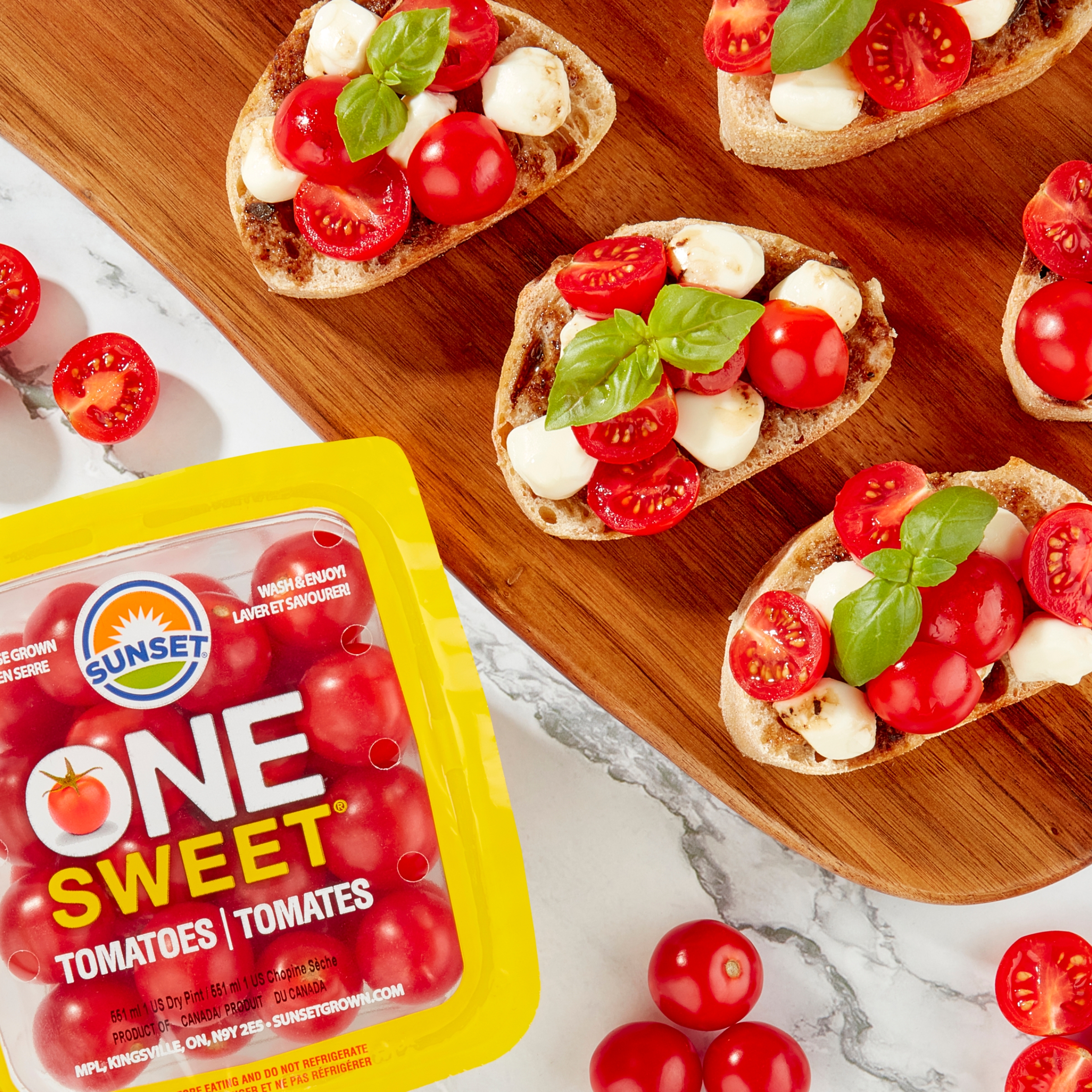 Fresh Cherry Tomato, 10 oz Clam Shell thumbnail 3