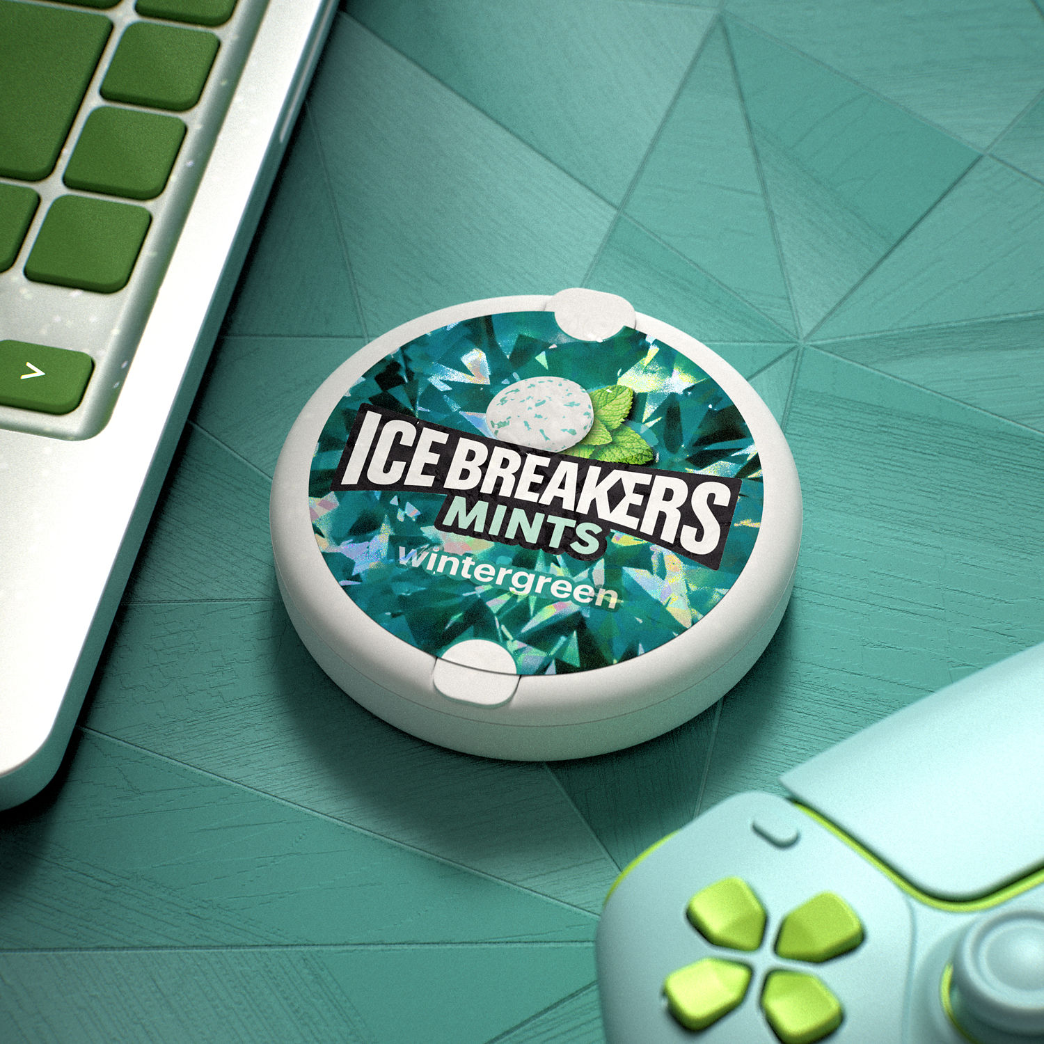 Ice Breakers Wintergreen Sugar Free Mints, Tin 1.5 oz thumbnail 3