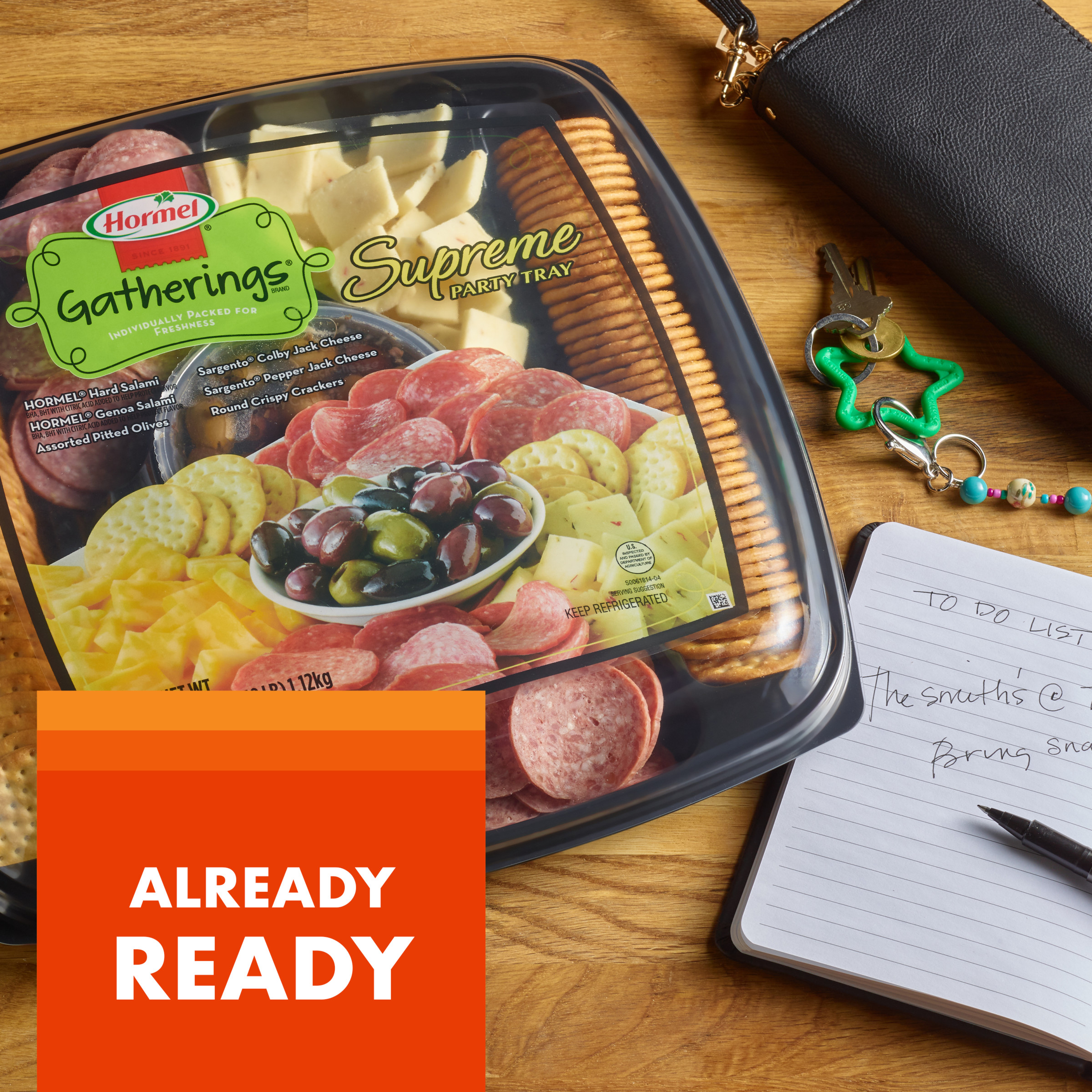 HORMEL GATHERINGS, Salami and Olives with Cheese and Crackers, Deli Supreme Party Plastic Tray, 40 oz thumbnail 2