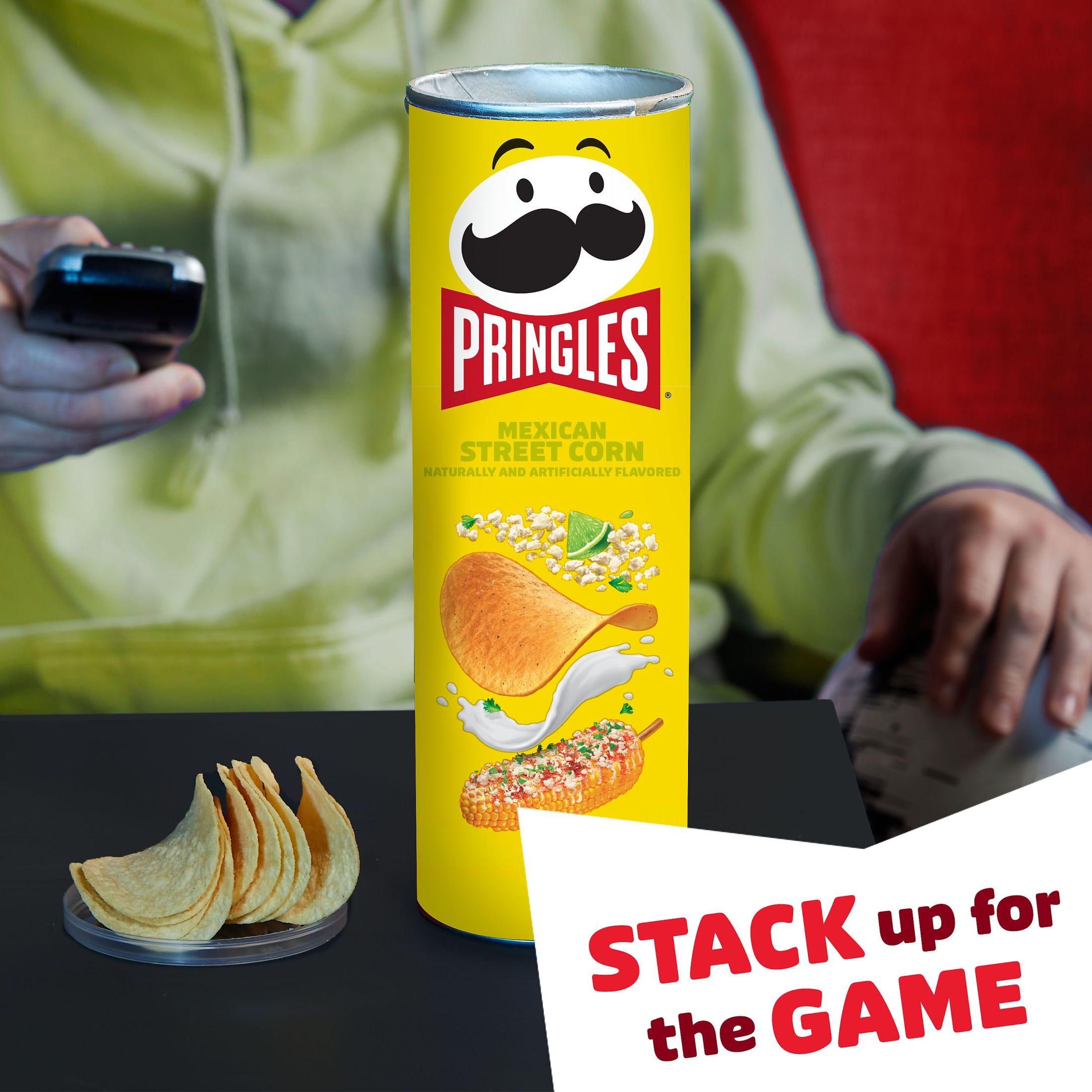 Pringles Elote Mexican Street Corn Potato Crisps Chips, Lunch Snacks, 5.5 oz Canister thumbnail 4