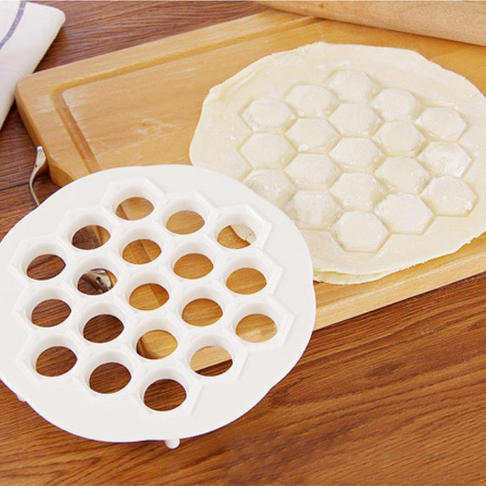 White 2 PCS Home Cooking Tools Dumpling Press Delicious Dumplings Ravioli Pasta Accelerator thumbnail 3