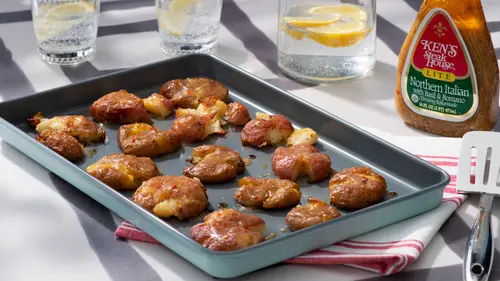 Ken's Steak House Lite Northern Italian with Basil & Romano Salad Dressing & Marinade 16 fl oz thumbnail 4