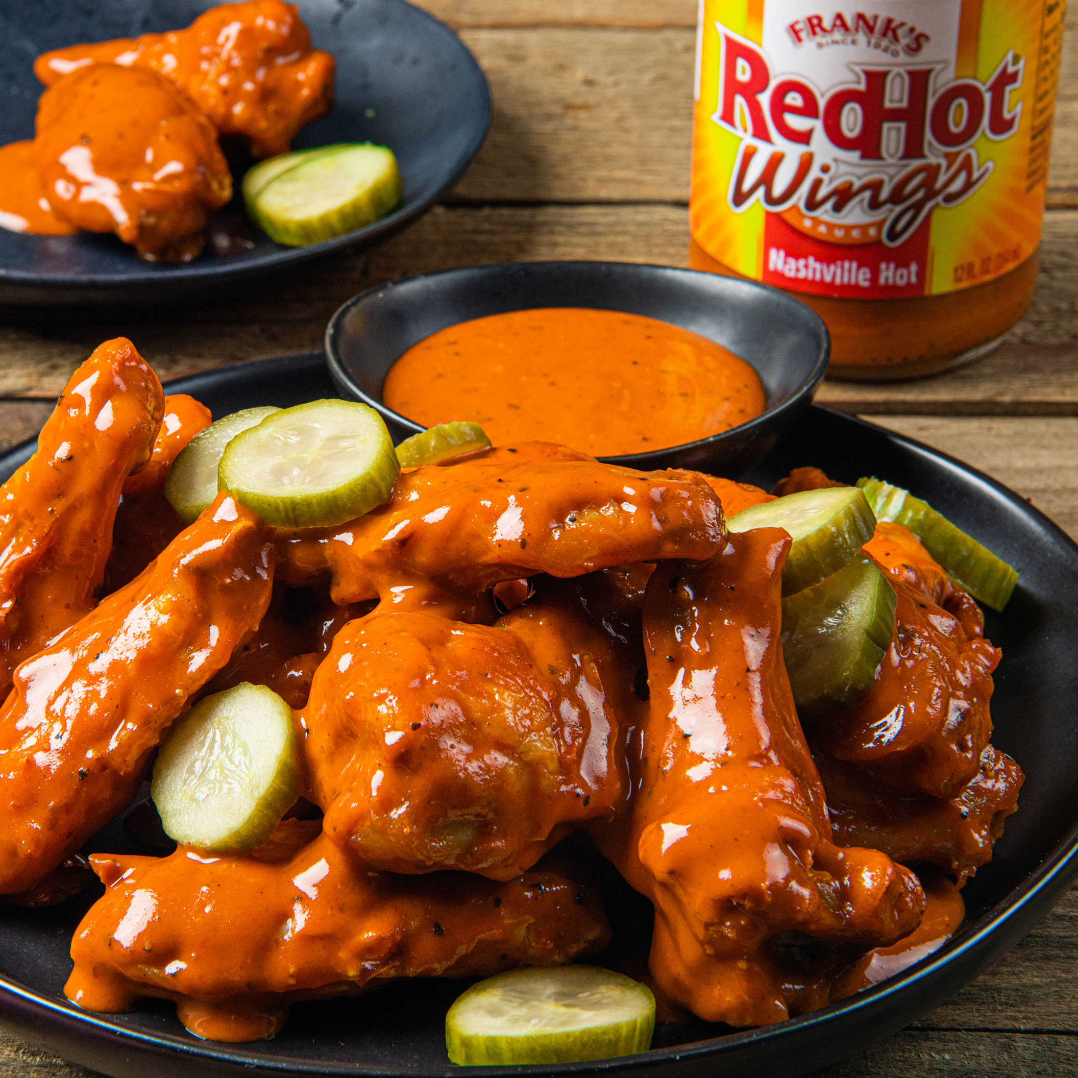 Frank's RedHot Kosher Nashville Hot Wings Sauce, 12 fl oz Bottle thumbnail 2