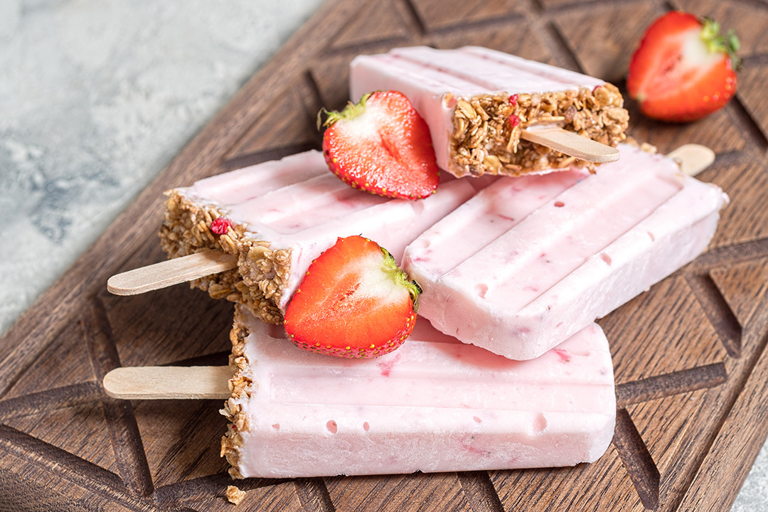 El Mexicano Saborico, Strawberry Protein Yogurt Drink 7 fl oz Bottle thumbnail 3