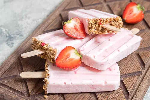 El Mexicano Saborico, Strawberry Protein Yogurt Drink 7 fl oz Bottle thumbnail 3