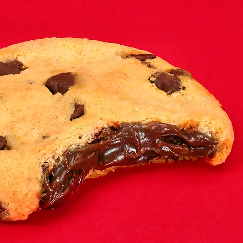 CHIPS AHOY! Chewy Hershey's Fudge Filled Soft Cookies, Family Size, 14.85 oz thumbnail 3