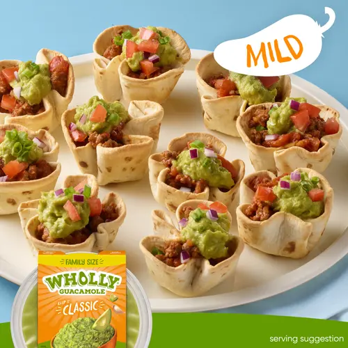 WHOLLY GUACAMOLE Classic Bowl Family Size, Hass Avocados, No preservatives added, 15 oz Tub thumbnail 2