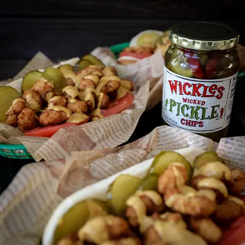 Wickle's, Pickle Chips Sweet and Spicy, 16 oz Jar thumbnail 3