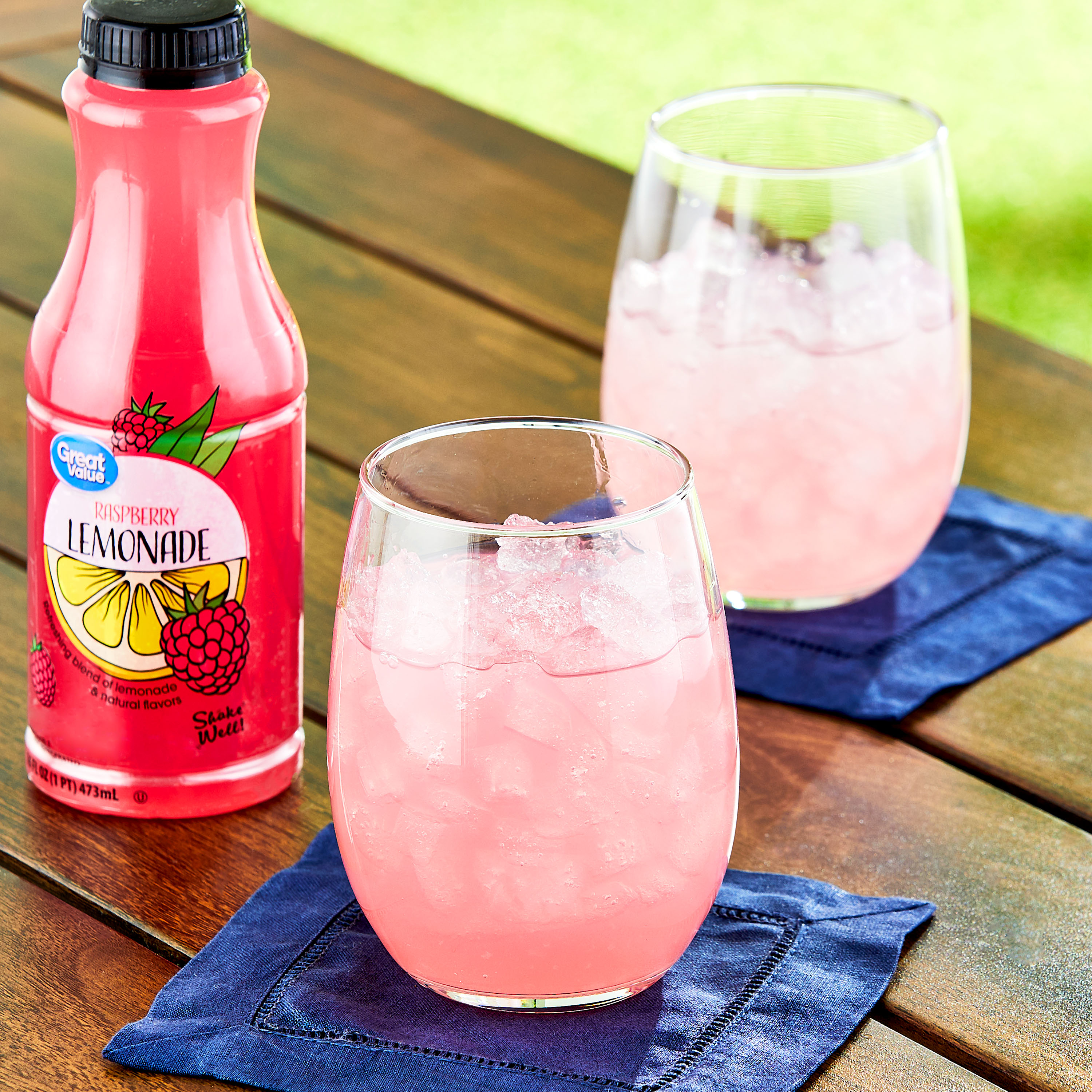 Great Value Raspberry Lemonade, 16 fl oz thumbnail 2