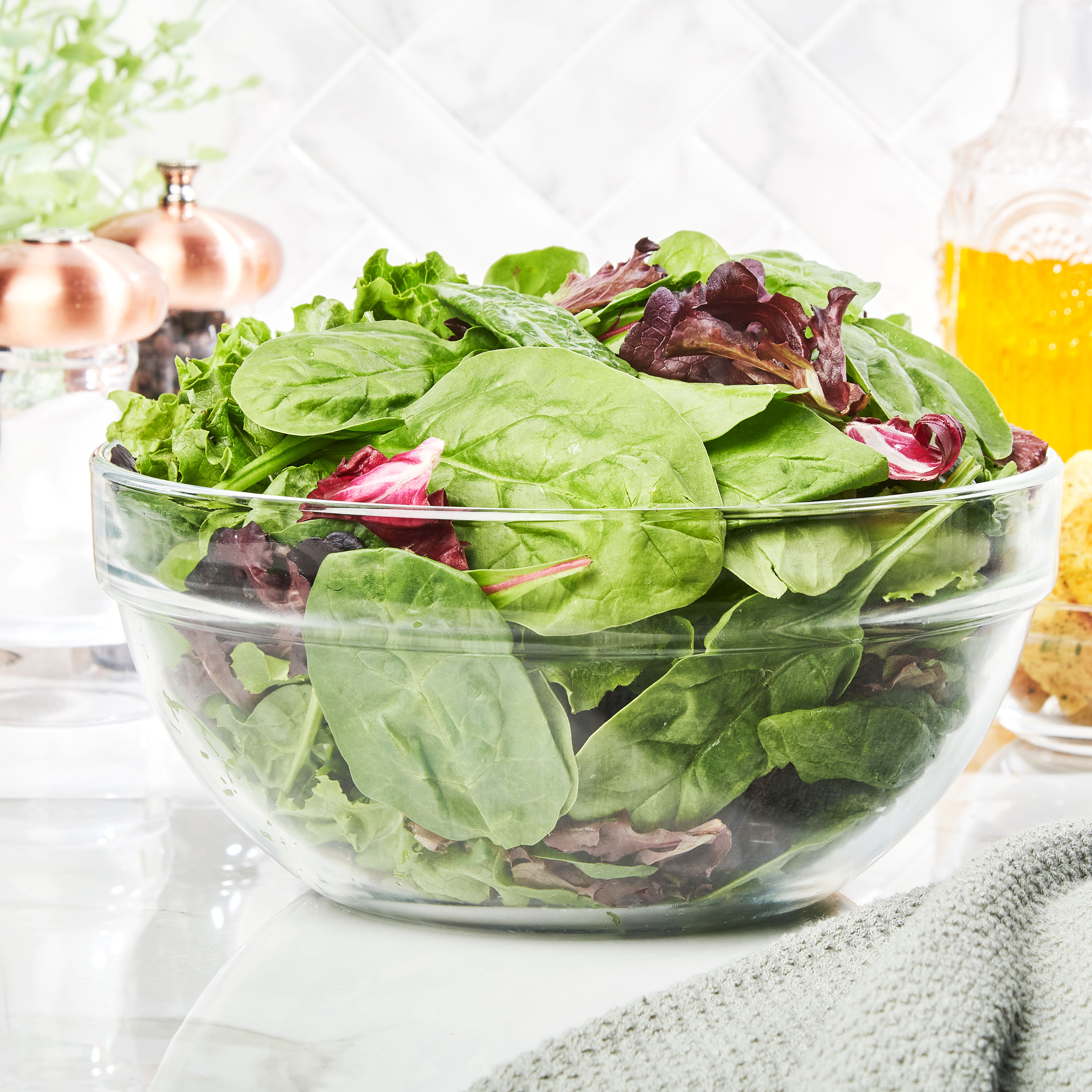 Marketside Organic Fresh Spinach and Spring Mix, 16 oz thumbnail 3