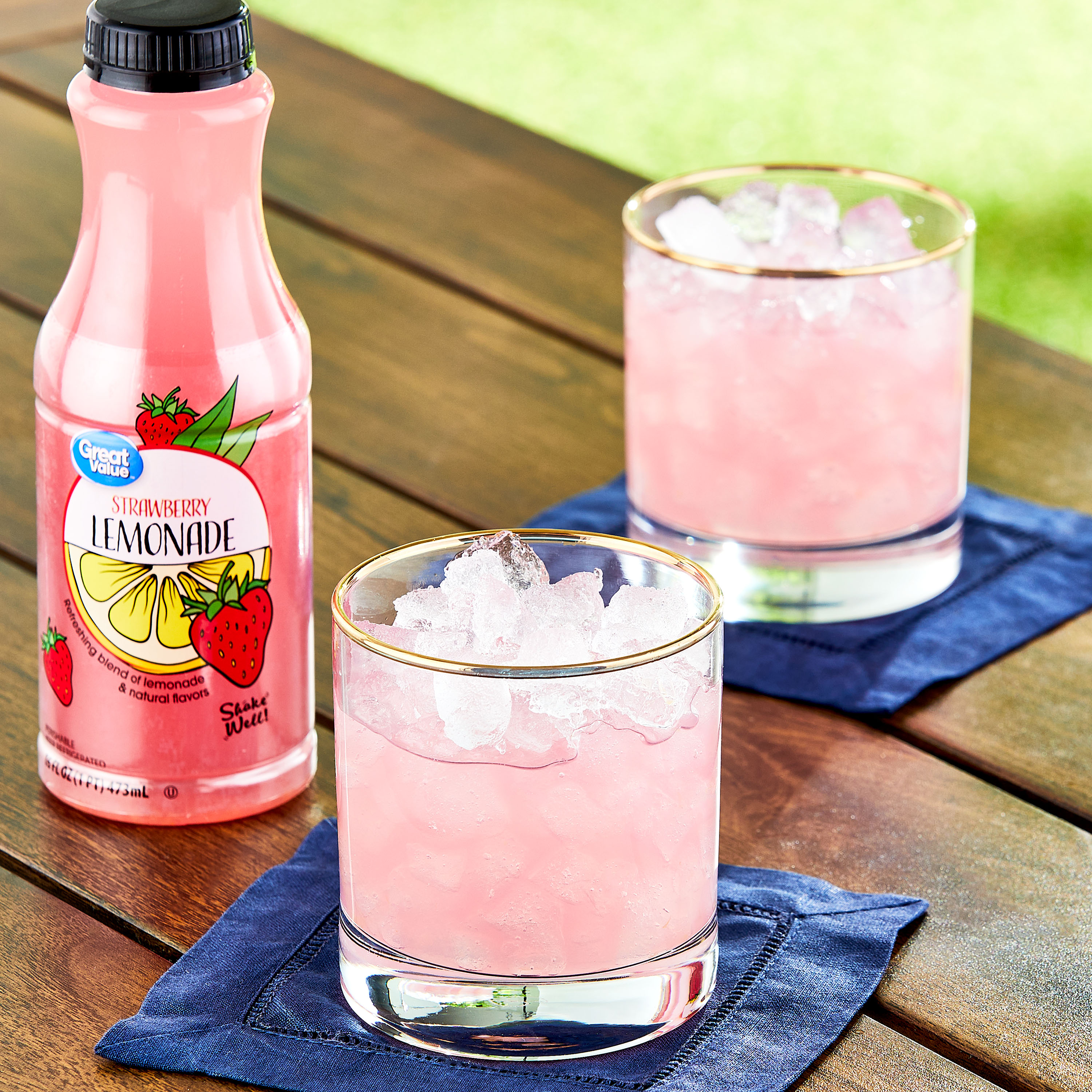 Great Value Strawberry Lemonade, 16 fl oz thumbnail 2