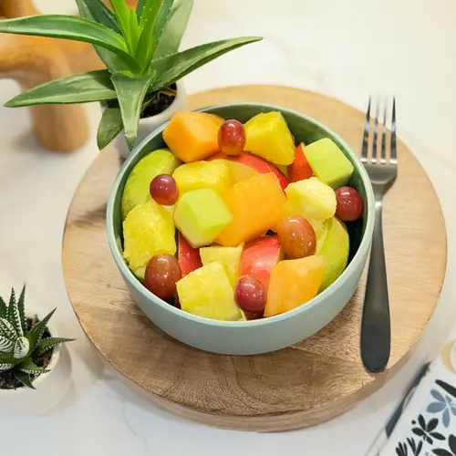 Marketside Seasonal Fruit Blend, 10 oz Tray thumbnail 3