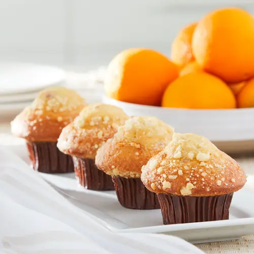 Marketside Cranberry Orange Streusel Muffins, 14 oz, 4 Count thumbnail 3