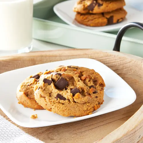Marketside Decadent Peanut Butter Chocolate Chunk Baked Cookies, 13.5 oz, 6 Count thumbnail 3