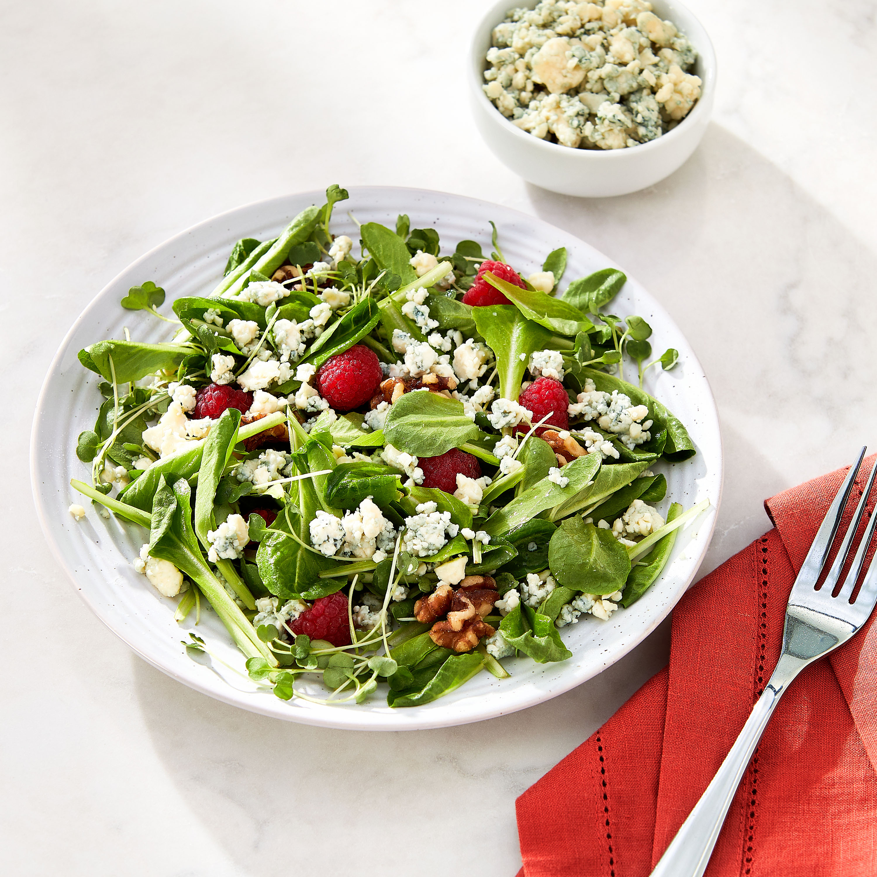 Marketside Gorgonzola Cheese Crumble Cup, 5 oz thumbnail 4