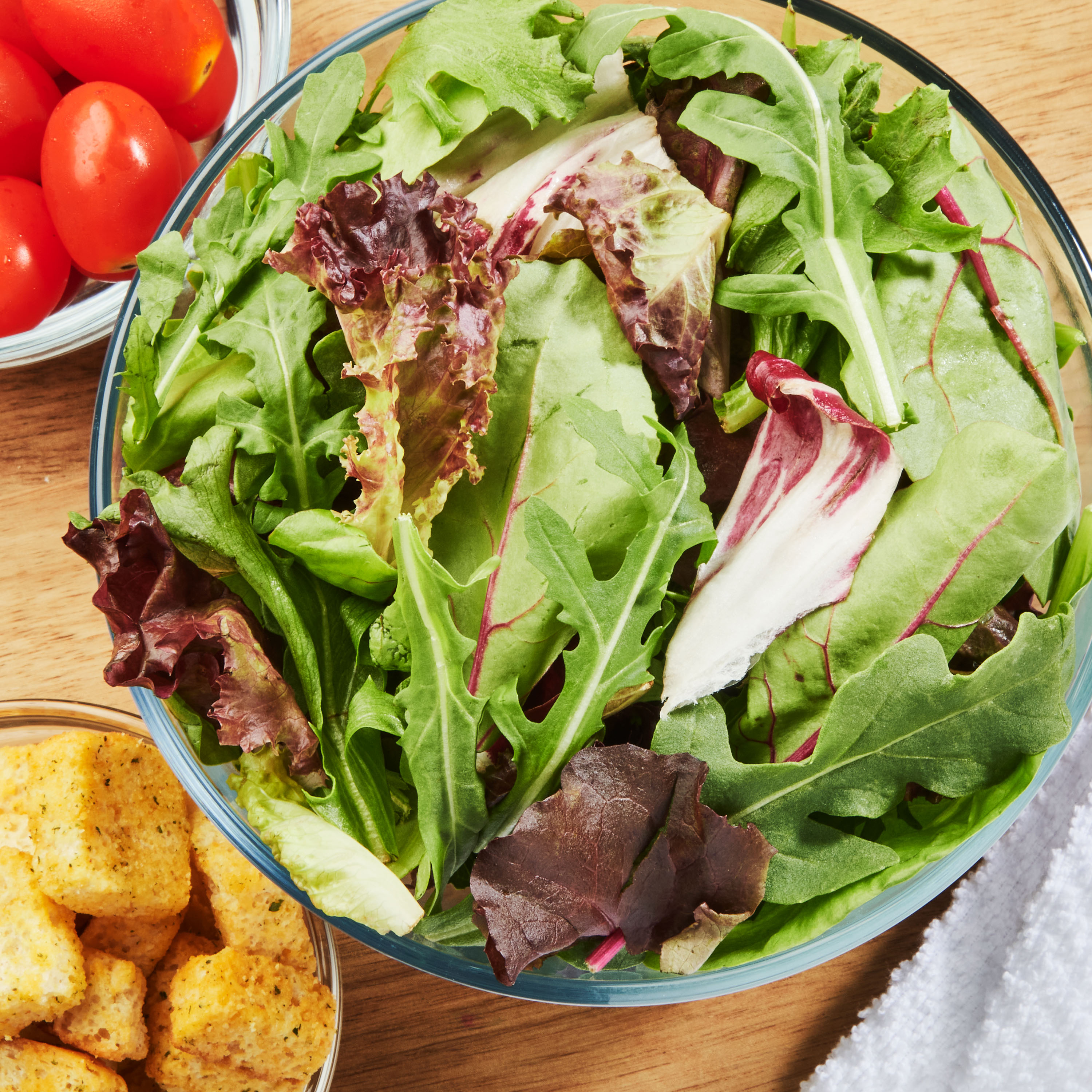 Marketside Spring Mix Salad Blend, 5 oz Bag, Fresh thumbnail 2