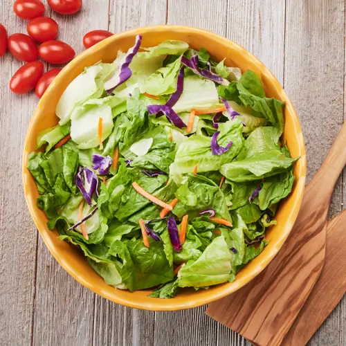 Marketside Premium Romaine Salad Blend, 9 oz Bag, Fresh thumbnail 3