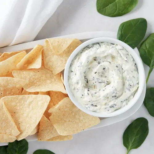 Marketside Premium Heatable Spinach Artichoke Dip Small Tub, 16 oz, 1 Count (Refrigerated) thumbnail 3